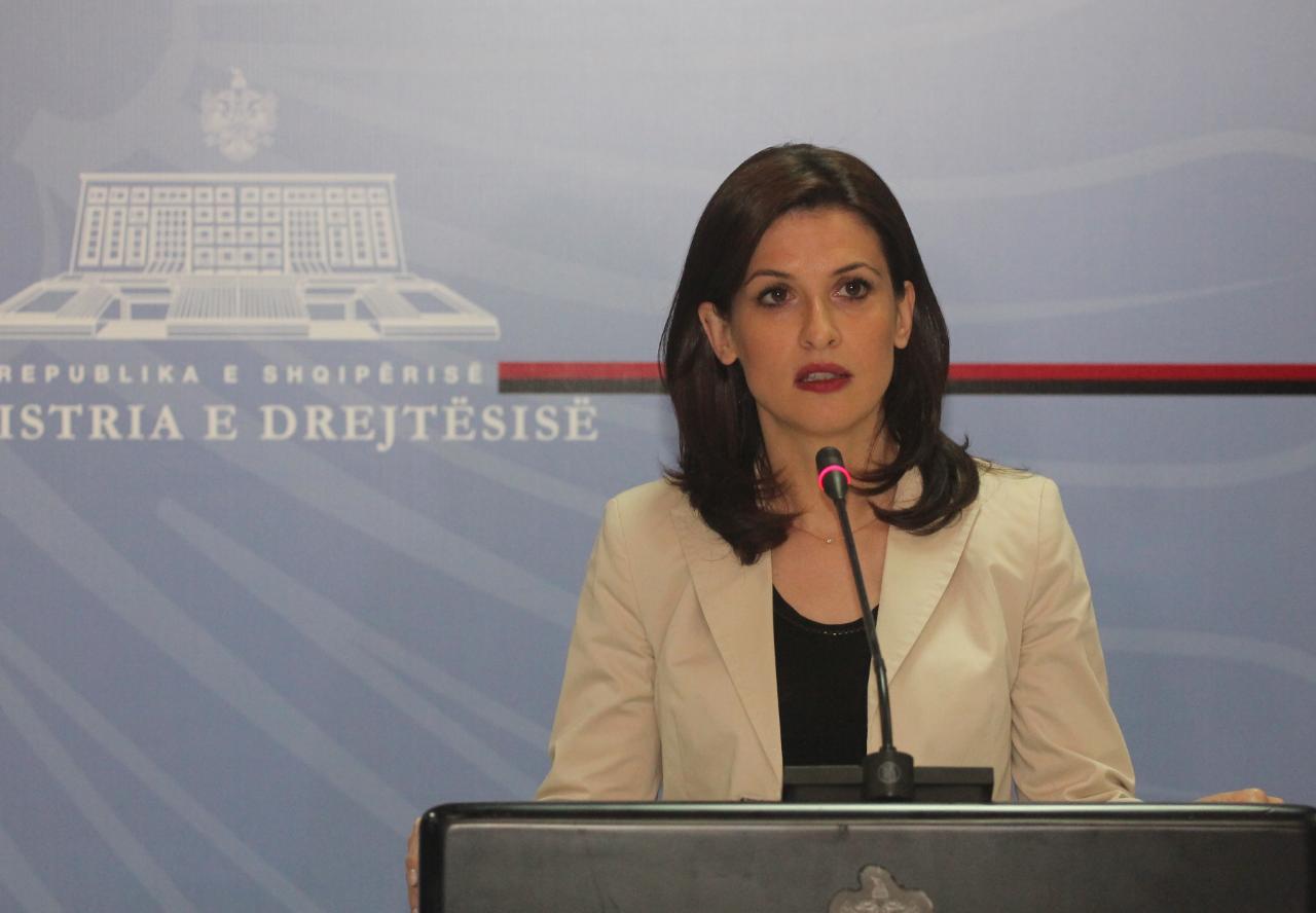 Reforma në Drejtësi/ Gjonaj: Nuk ka kthim prapa, përpëlitje e dëshpëruar e opozitës!