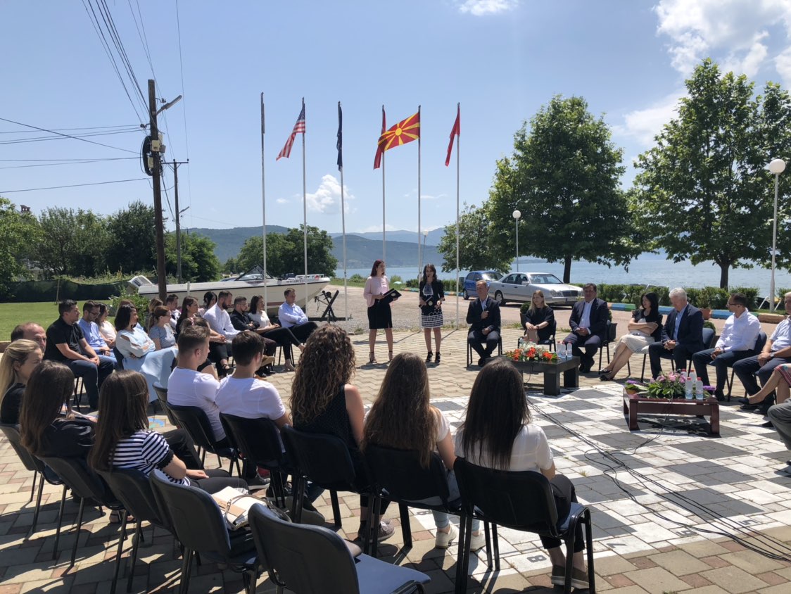 Familja e Universitetit Ndërkombëtar në Strugë, në një format ndryshe!