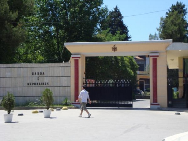 EMRI/ SHÇBA arreston punonjësin e Gardës, kërcënoi me jetë…