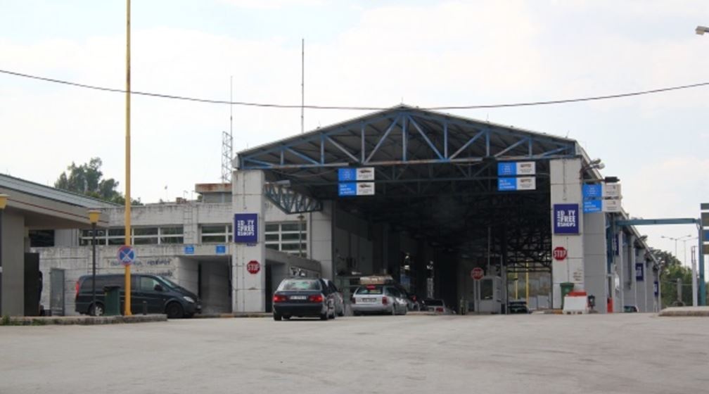 Ishte deportuar nga Spanja, i riu nga Durrësi kalon kufirin ilegalisht