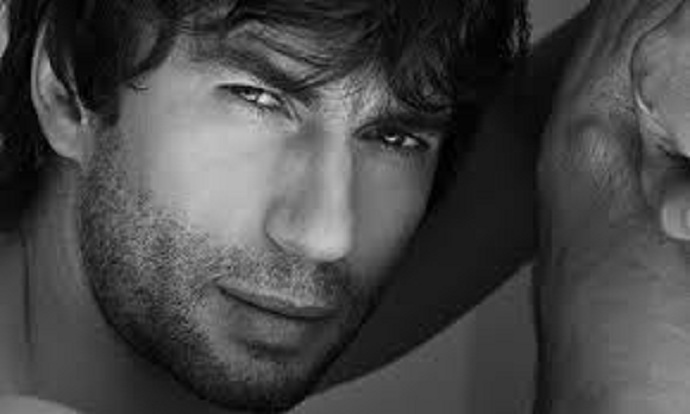 Kledi Kadiu së shpejti pjesë e ekranit shqiptar