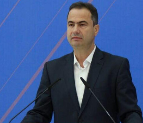 Boçi: Nikolla nuk lë rast pa i nënvlerësuar, përçmuar dhe denigruar mësuesit