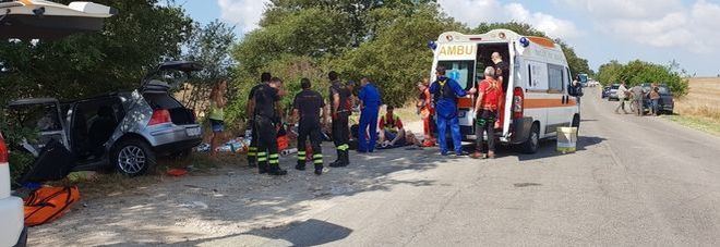 Gara e tragjedisë/ Përplaset makina me 5 shqiptarë, 1 i vdekur dhe 4 të plagosur