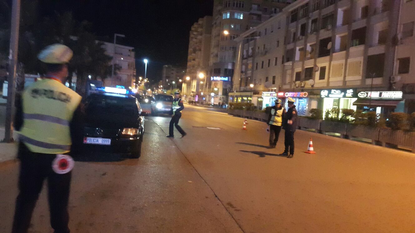 Sherr mes dy burrave në Durrës, njëri mbetet i lënduar