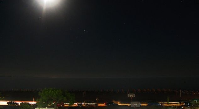 Zona turistike, e gjitha në errësirë