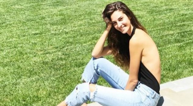 6 javë pas lindjes, Emina Cunmulaj të ‘heq trurin’ me linjat perfekte (FOTO)