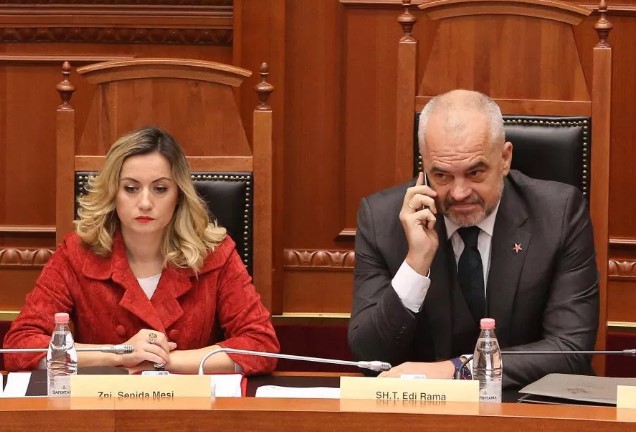 Zv.kryeministrja Mesi: Nuk janë kapur ende peshqit e mëdhenj