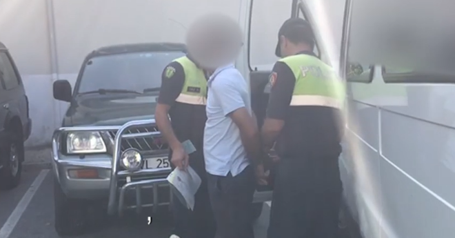 Shfrytëzonte pikën e llotos për të shitur kokainë, pranga biznesmenit (EMRI)