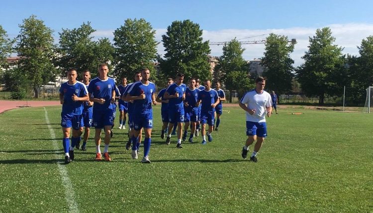 Teuta kërkon me ngulm qendërmbrojtës