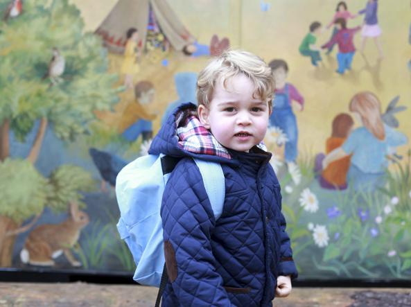 Princi George regjistrohet në shkollën fillore