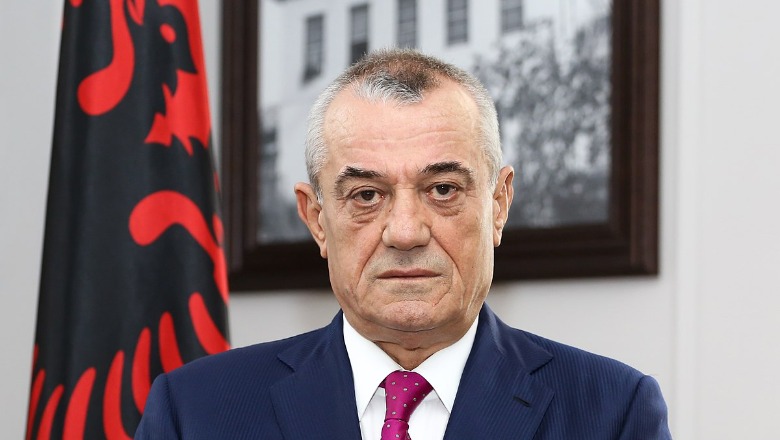 Ruçi për Gaqo Çakon: Na iku bilbili i Shqipërisë