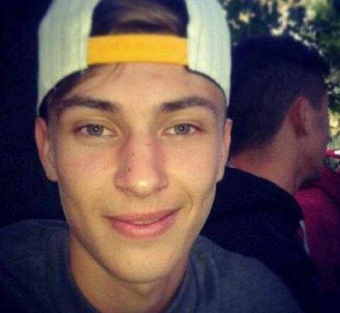 I riu nga Shijaku humbi jetën në Xhenova, postimi prekës i nënës së tij (FOTO)