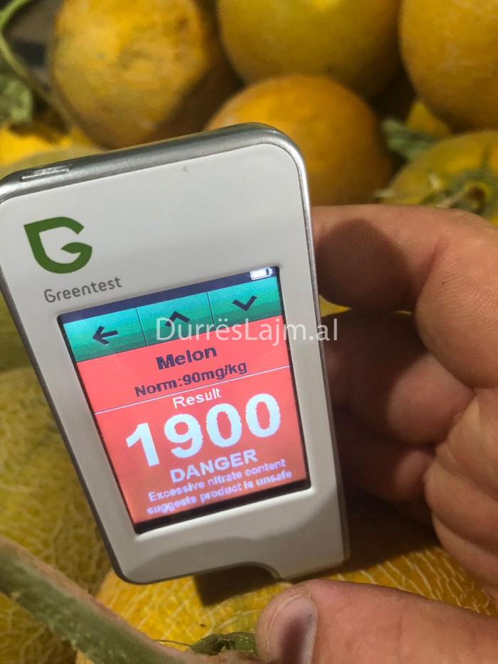 Të hash apo të mos hash? Këmbanë alarmi për produktet që tregtohen në Durrës (FOTO)