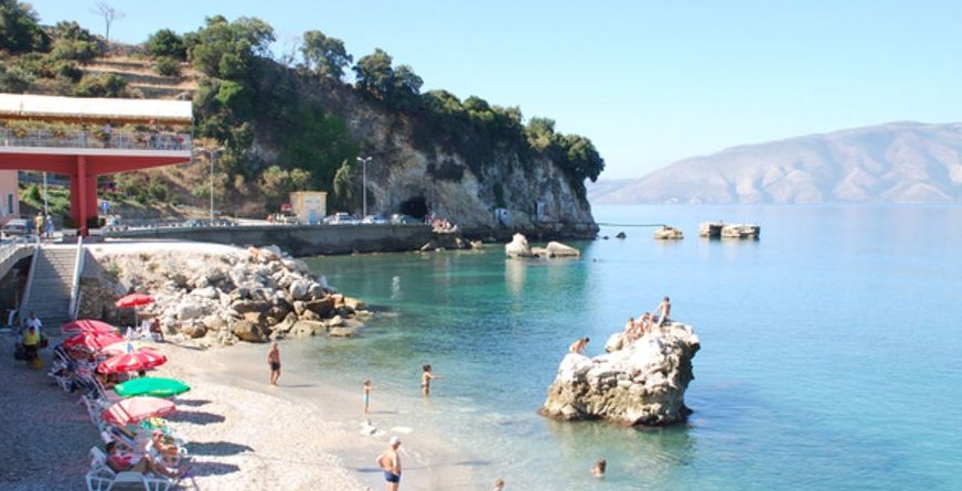 Turisti nga Rumania humbet jetën në Vlorë