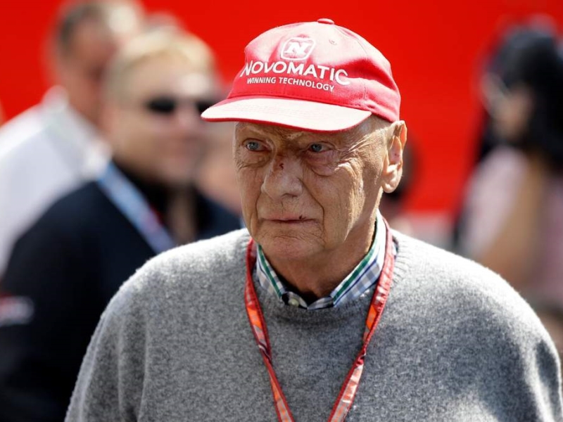 Legjenda e Formula 1 zgjohet nga koma