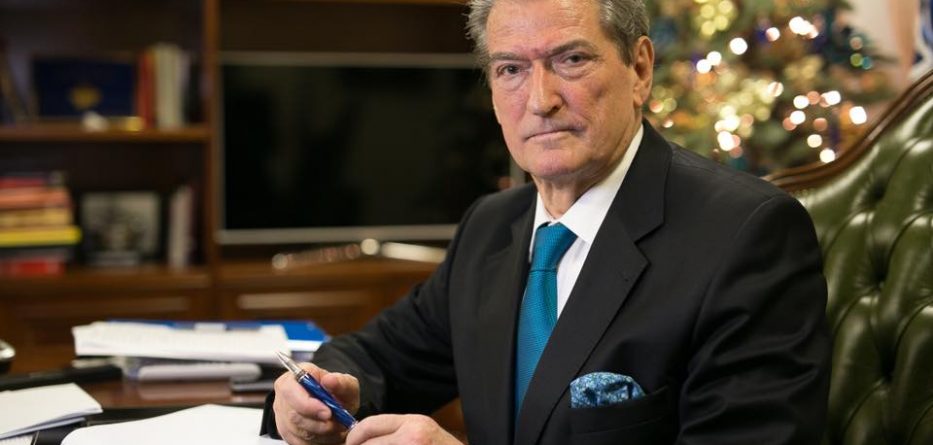 Deklaratat e Thaçit për ‘korrigjim të kufijve’, reagon Sali Berisha