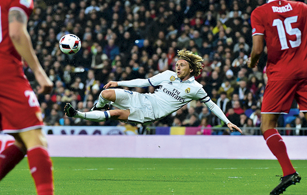 Modriç shfajëson Interin, Reali del blof