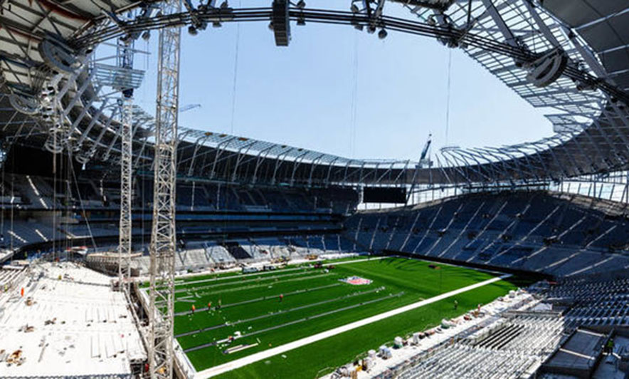 Stadiumi “një miliardësh” nuk plotëson kushtet e sigurisë, shtyhet hapja