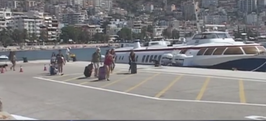 Denoncimi/ Penalizohet anija turistike, administratori: Paulin Ndreu vendos gjobë se kërkon lekë nën dorë (VIDEO)