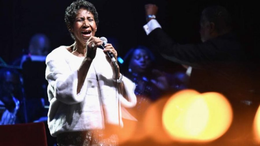 Këngëtarja e famshme në gjendje të rëndë shëndetësore