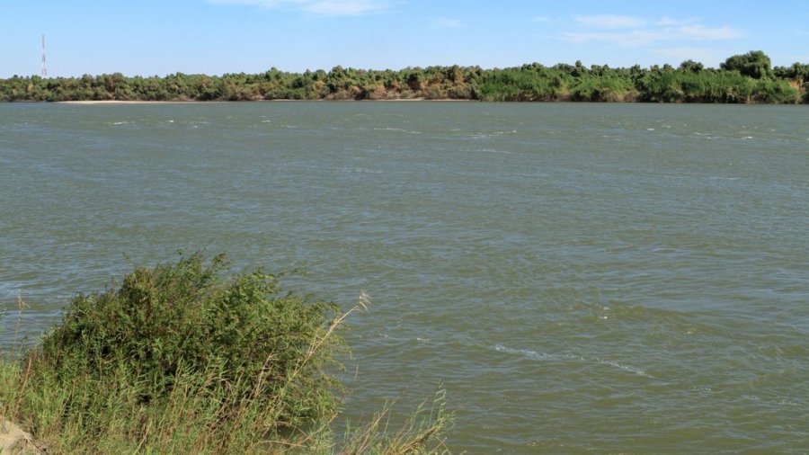 Fundoset anija, të paktën 22 studentë humbin jetën