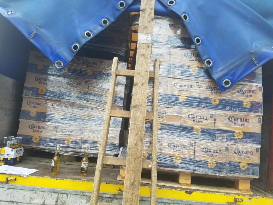 AKU bllokon 11.6 tonë birrë importi, ishte në prag skadence