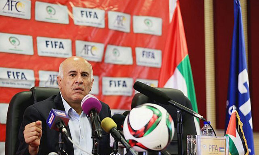 Nxiti urrejtje e dhunë ndaj Messit, pezullohet për një vit nga FIFA