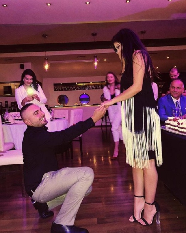 Elita Rudi shtatzënë, reperi Gjiko së shpejti do të bëhet baba