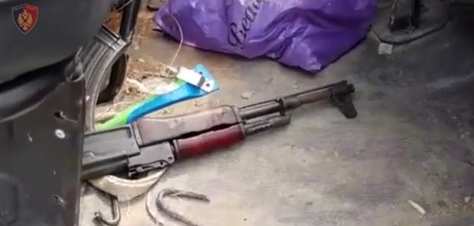 Armë, municione e drogë, arrestohet 25-vjeçari