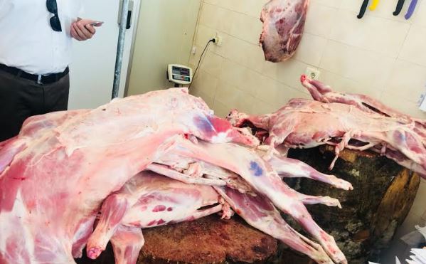 Çfarë po hamë? AKU sekuestron 308 kg mish të pasigurt në 4 thertore