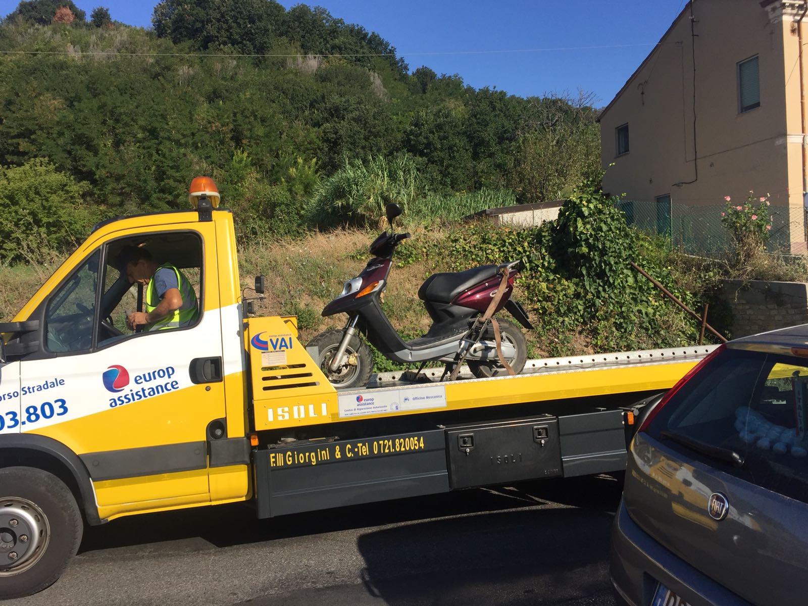 Punoi deri në 02:00 të mëngjesit, kamerieri shqiptar vdes në aksident