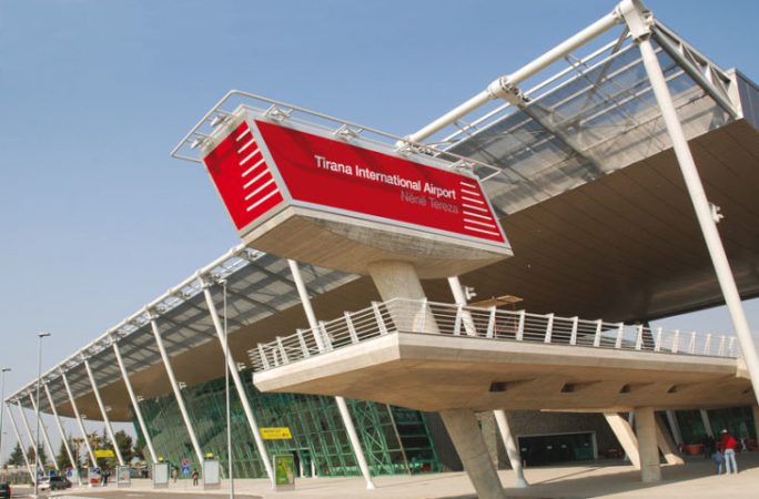 Kërkohej për drogë, ekstradohet në Gjermani i riu kosovar