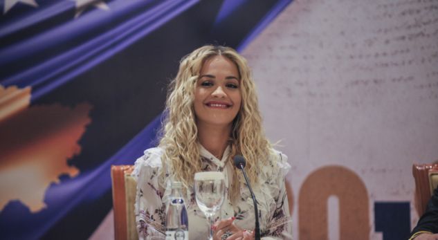 Rita Ora do të prezantojë eventin e rëndësishëm muzikor