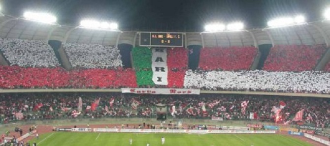 Pas falimentit vijnë lajmet e mira, Bari blihet nga presidenti i Napolit për 250 mijë euro