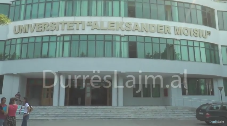 Nis regjistrimi i studentëve të rinj në UAMD (VIDEO)