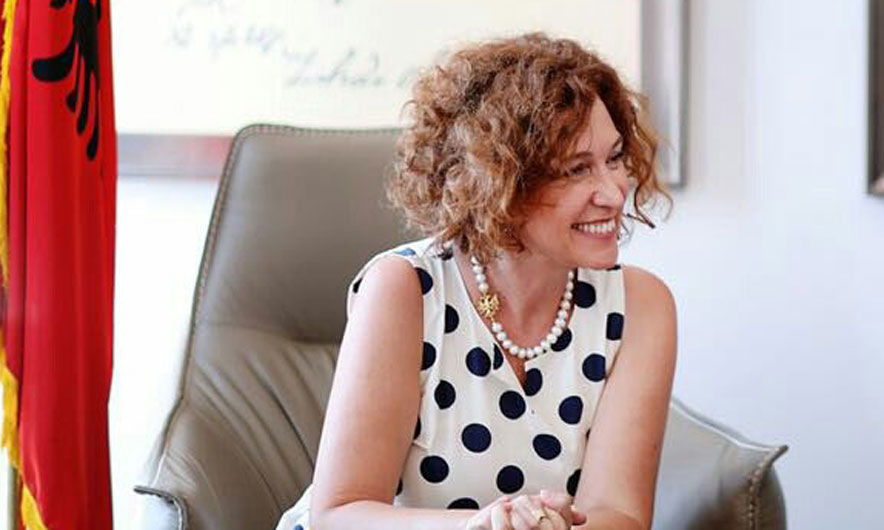 Vlahutin ikën nga Shqipëria: E meritoni BE-në