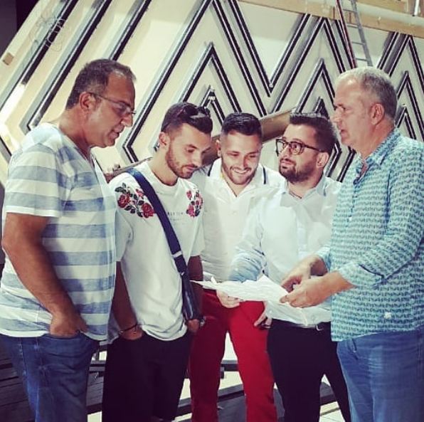 “U largova me lot në sy”, zbulohet arsyeja pse Olsi Bylyku braktisi “Portokalli”-në