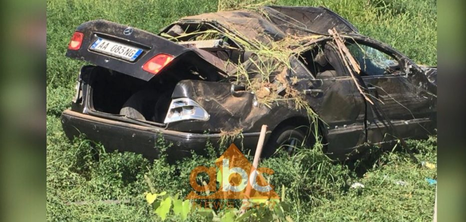 Aksidentohen rëndë dy persona me “Benz”