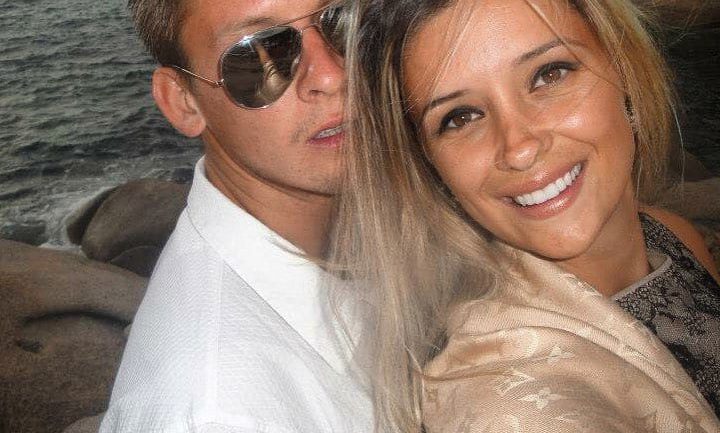 FOTO+VIDEO/ Arrestohet vëllai i Alketa Vejsiut, mina me telekomandë dhe kanabis në bagazh