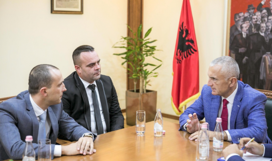 Meta thirrje Policisë dhe Prokurorisë: Të zbardhen sulmet ndaj gazetarëve!