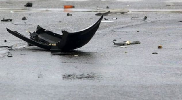 Aksidentohen makinat, lëndohen 2 persona