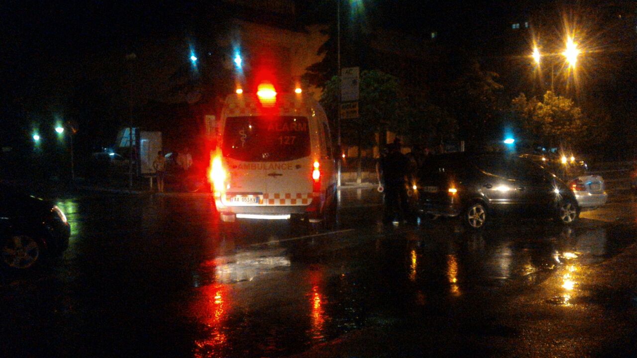 Përplasen dy mjete, një i vdekur dhe 2 të plagosur