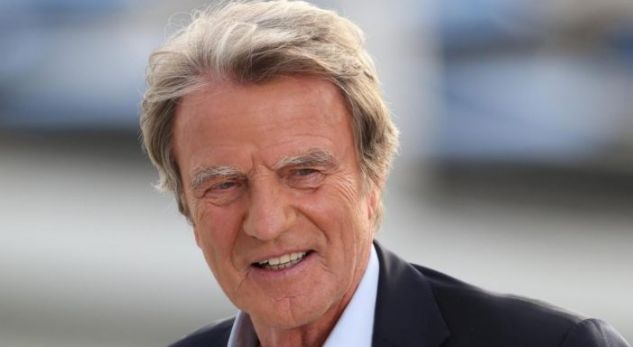 Kouchner pro shkëmbimit të territoreve mes Kosovës e Serbisë