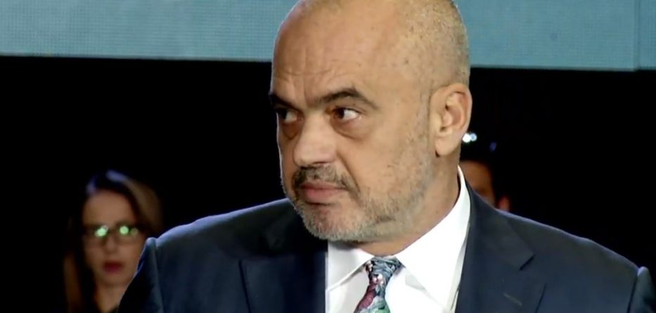 Rama: Këtë vit heqim celularët nga shkollat, së shpejti nga institucionet e shtetit
