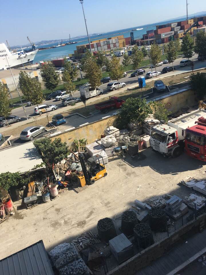 Fortuzi thirrje Vangjush Dakos: Mos luaj me zjarrin, mbyll urgjentisht punimet te lagja 4