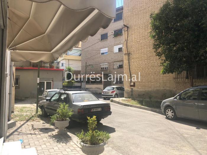 Vdiq apo e vranë në banesë të moshuarën në Durrës? (FOTO)