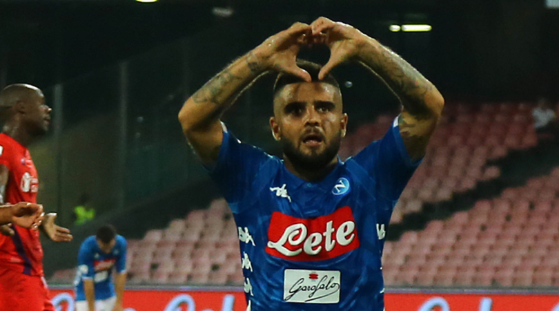 Insigne nderon Ancelotti, Napoli rikthehet te fitorja