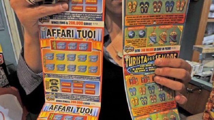 Fiton 5 milion euro në lotari, gruas i bie të fikët