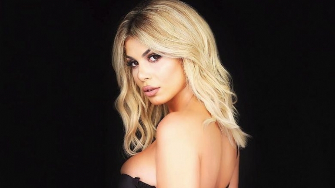 Luana për veten e saj: Bosi i vogël po shkon në zyrë (FOTO)