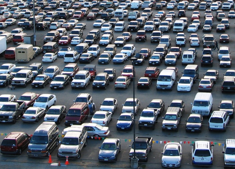 Ligji për ndalimin e makinave të vjetra, ç’do ndodh me ata që i kanë blerë rishtazi